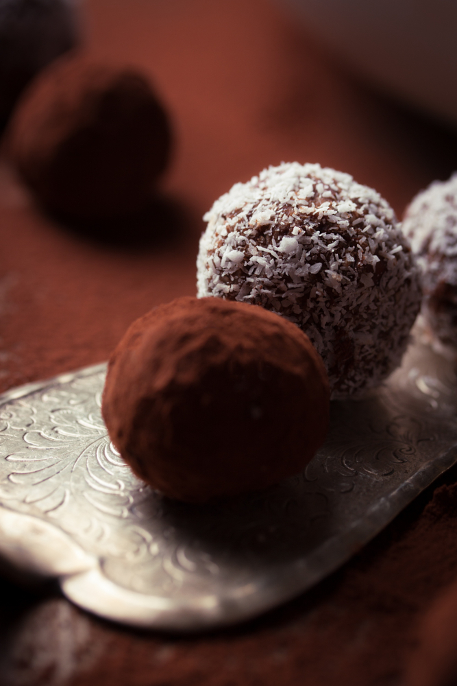 Sugar-free Cocoa Balls